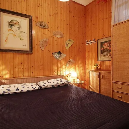 Mal Apartment