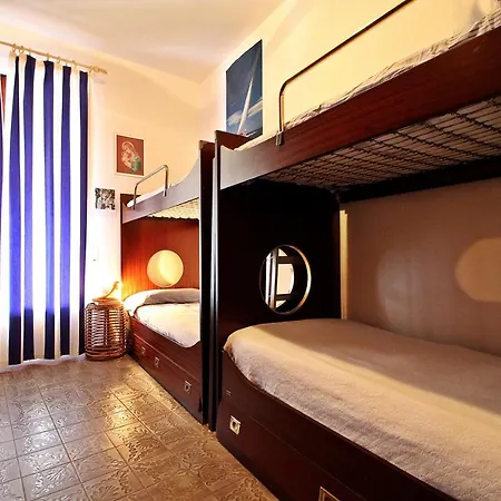 Mal Apartment
